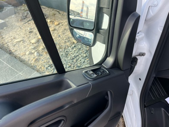 RENAULT MASTER F3500 L2H2 RENAULT MASTER L2H2-009.jpg